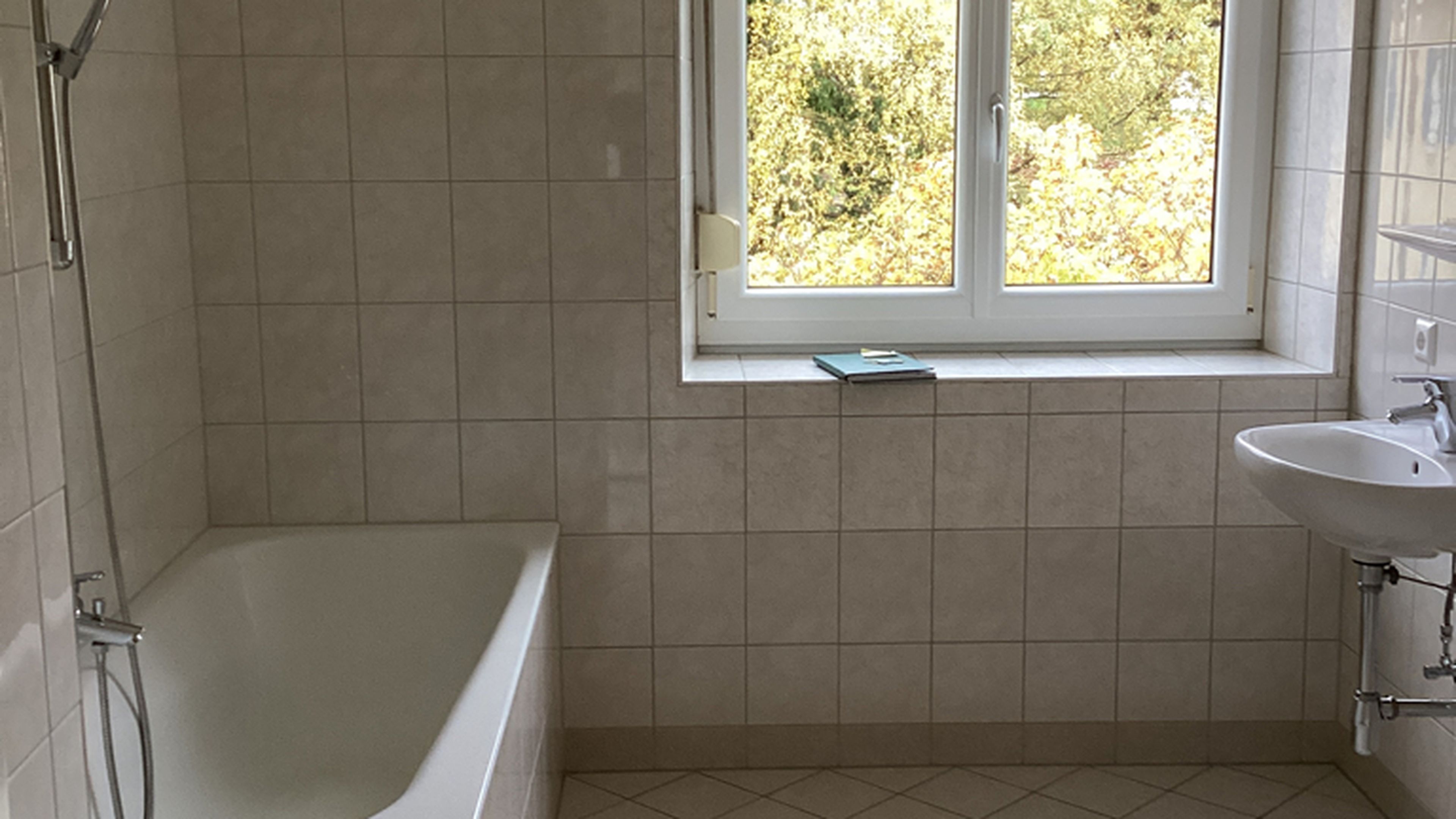 tosons_sabr_666_wapi_wane_uebernahmeprotokoll_76571_foto_raum24_72B4A964-3F86-4F6A-96AC-BE987D17242E