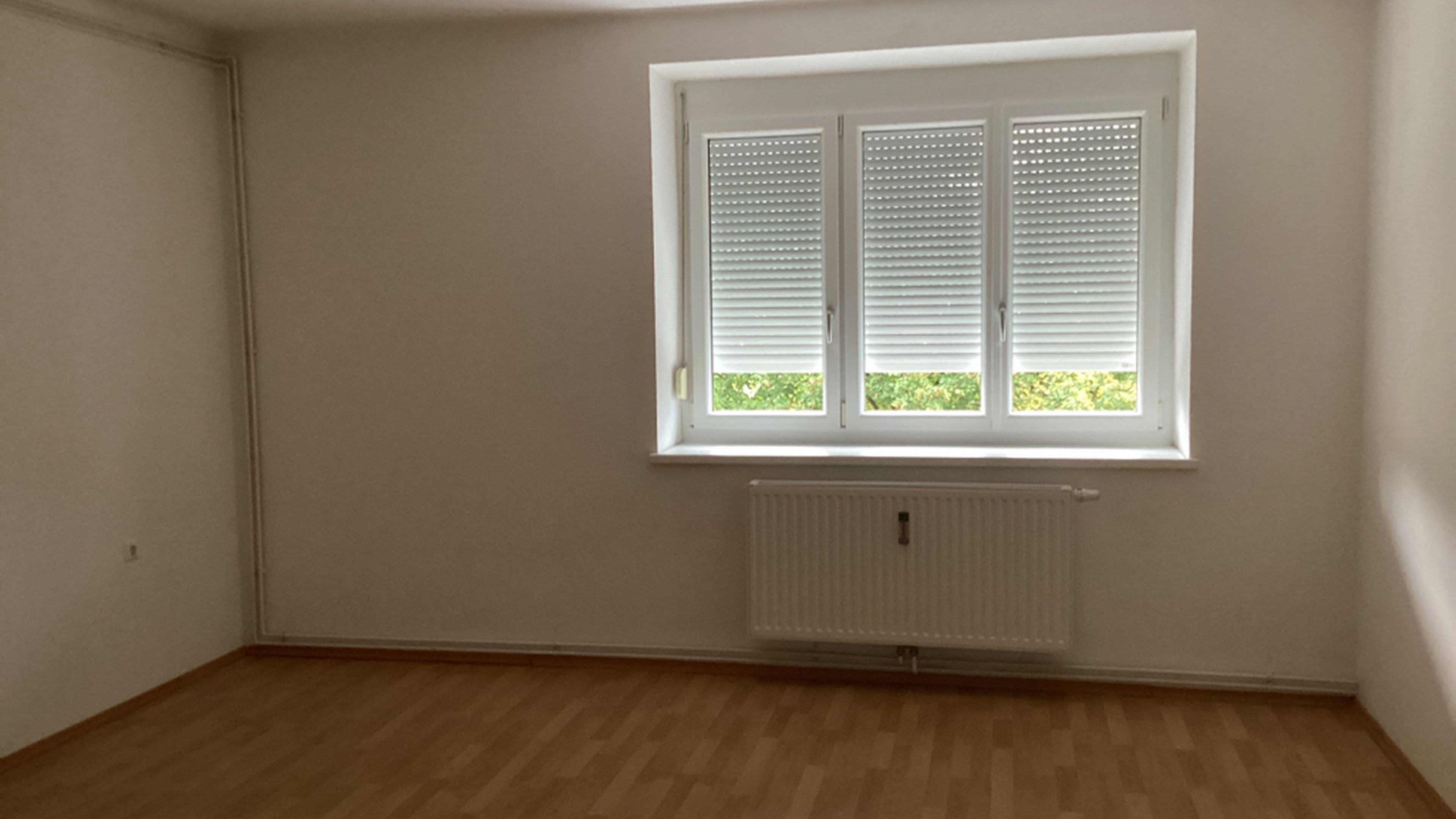 tosons_sabr_666_wapi_wane_uebernahmeprotokoll_76571_foto_raum8_D834AE63-35AE-4681-B2AF-099D438AFB01.