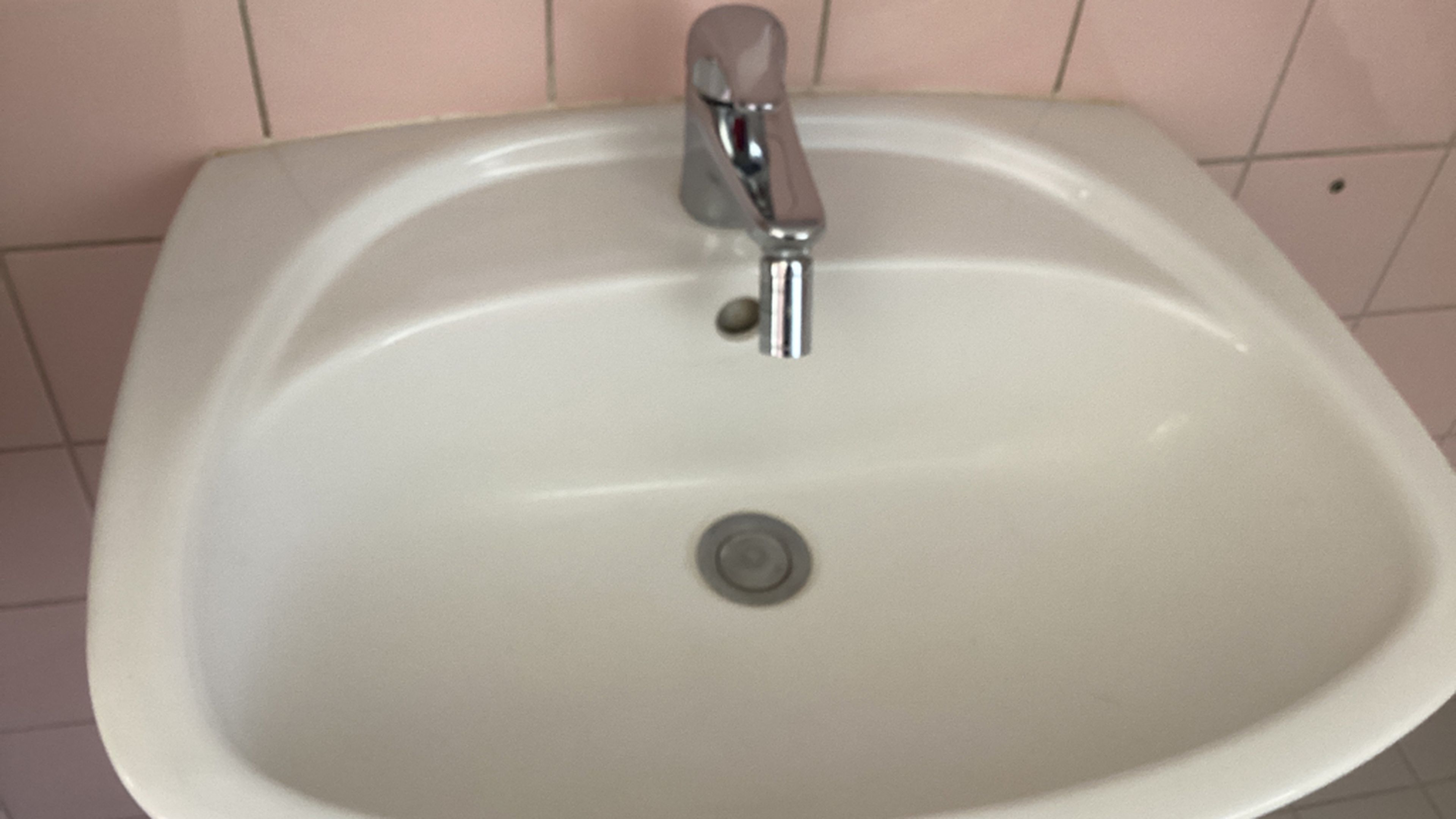 tosons_saba_3099_wapi_wane_uebernahmeprotokoll_74254_foto_raum24_B1FC075D-0818-416F-B52C-DB1E77EA43A