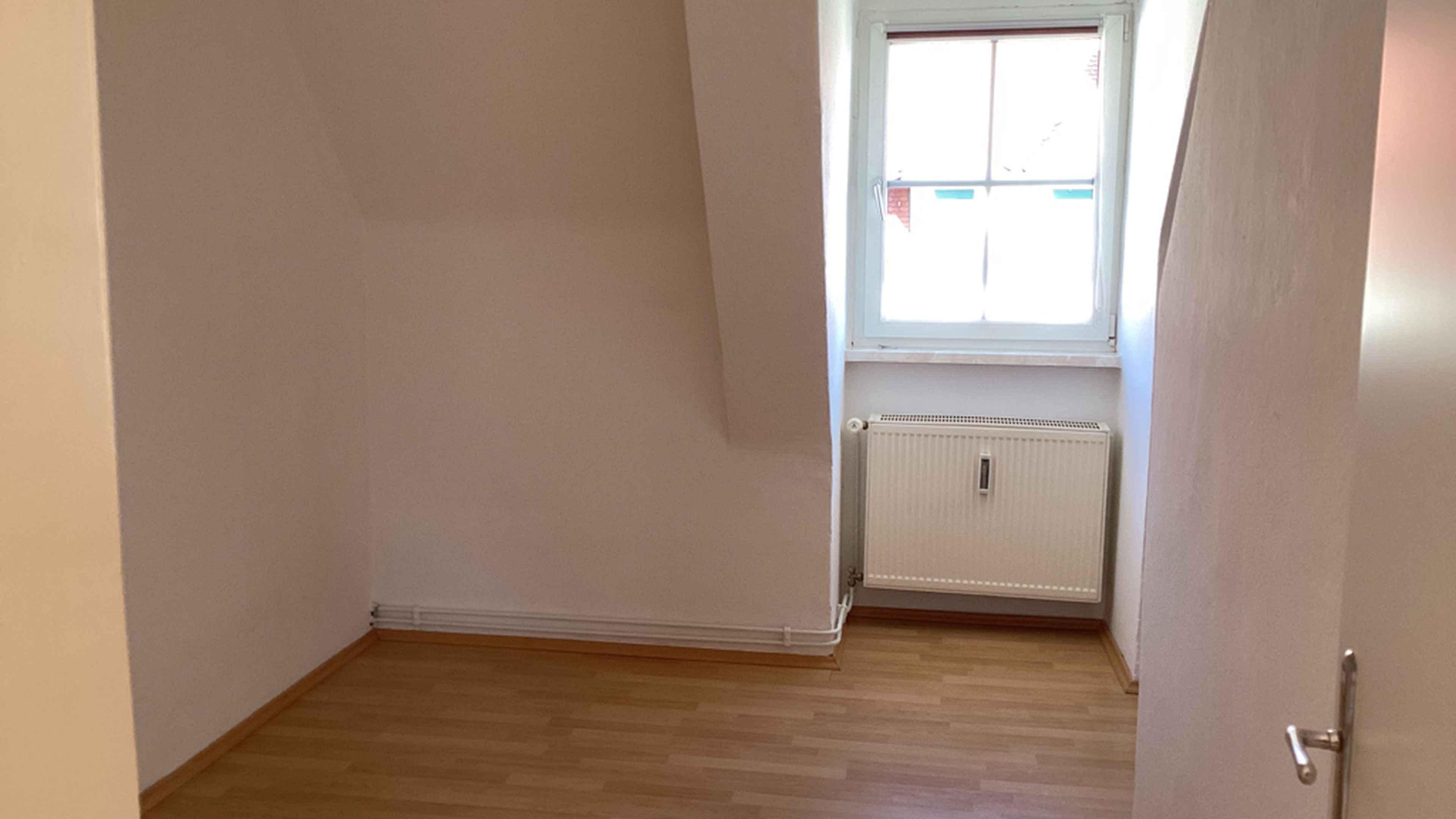 tosons_saba_3099_wapi_wane_uebernahmeprotokoll_74254_foto_raum9_1C3629B8-3998-472A-8BA4-93693A82262D