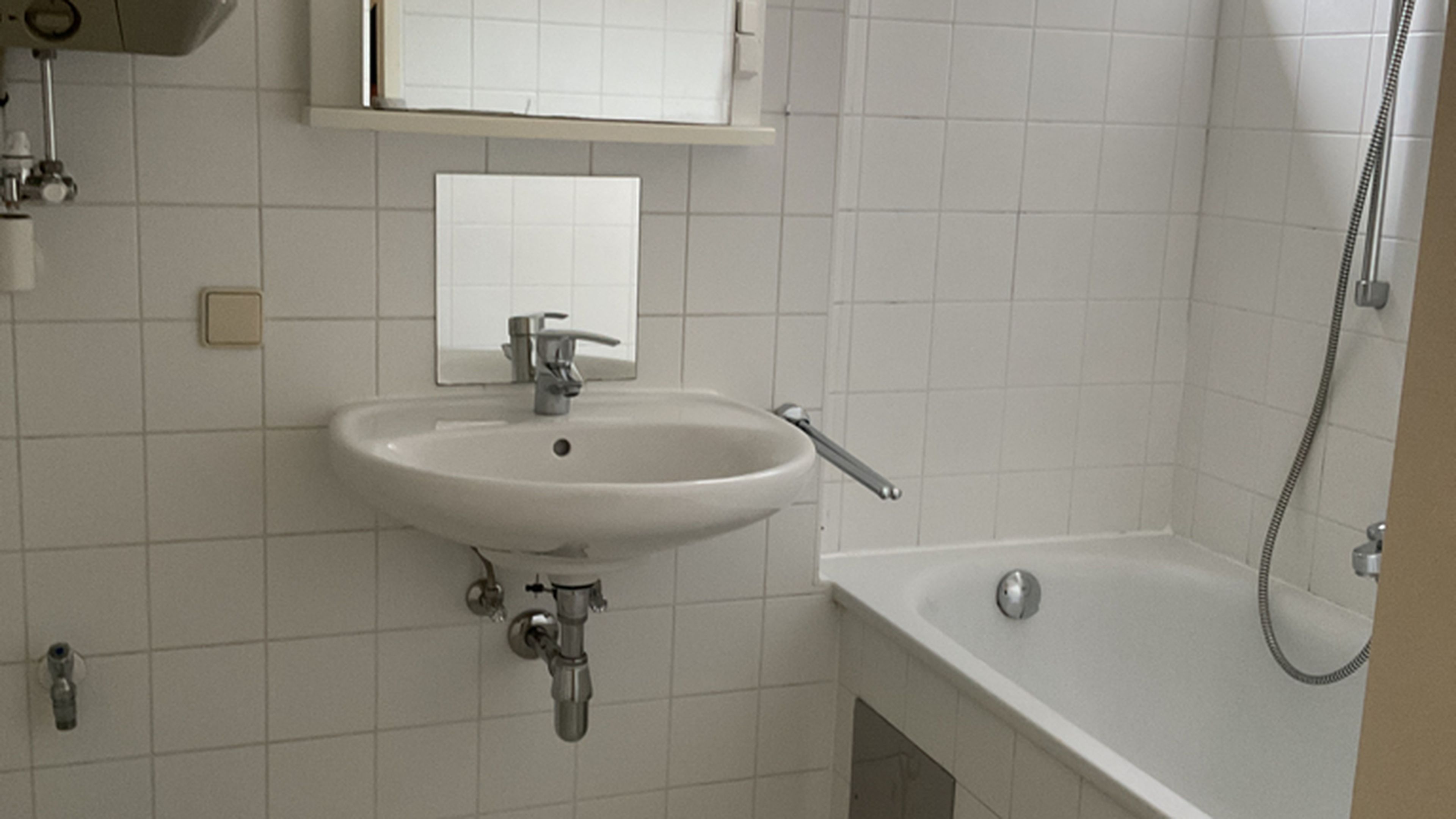 tosons_gahu_18761_wapi_flla_uebernahmeprotokoll_95137_foto_raum2_81C5ADDC-C18D-4E9A-8E9D-982D1DB44D6