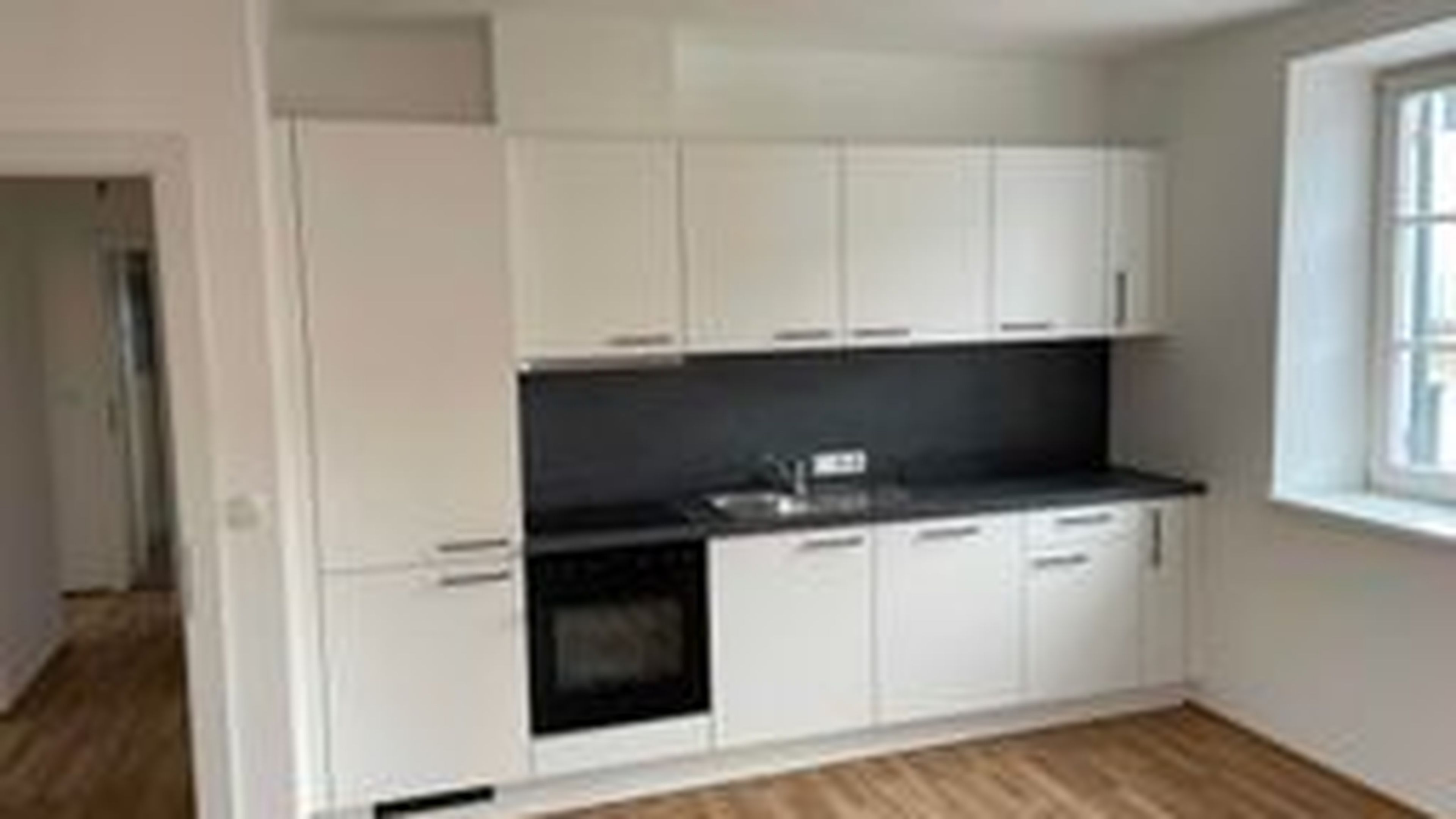 tosons_saba_3499_Top11_Wohnung3_Küche.jpg