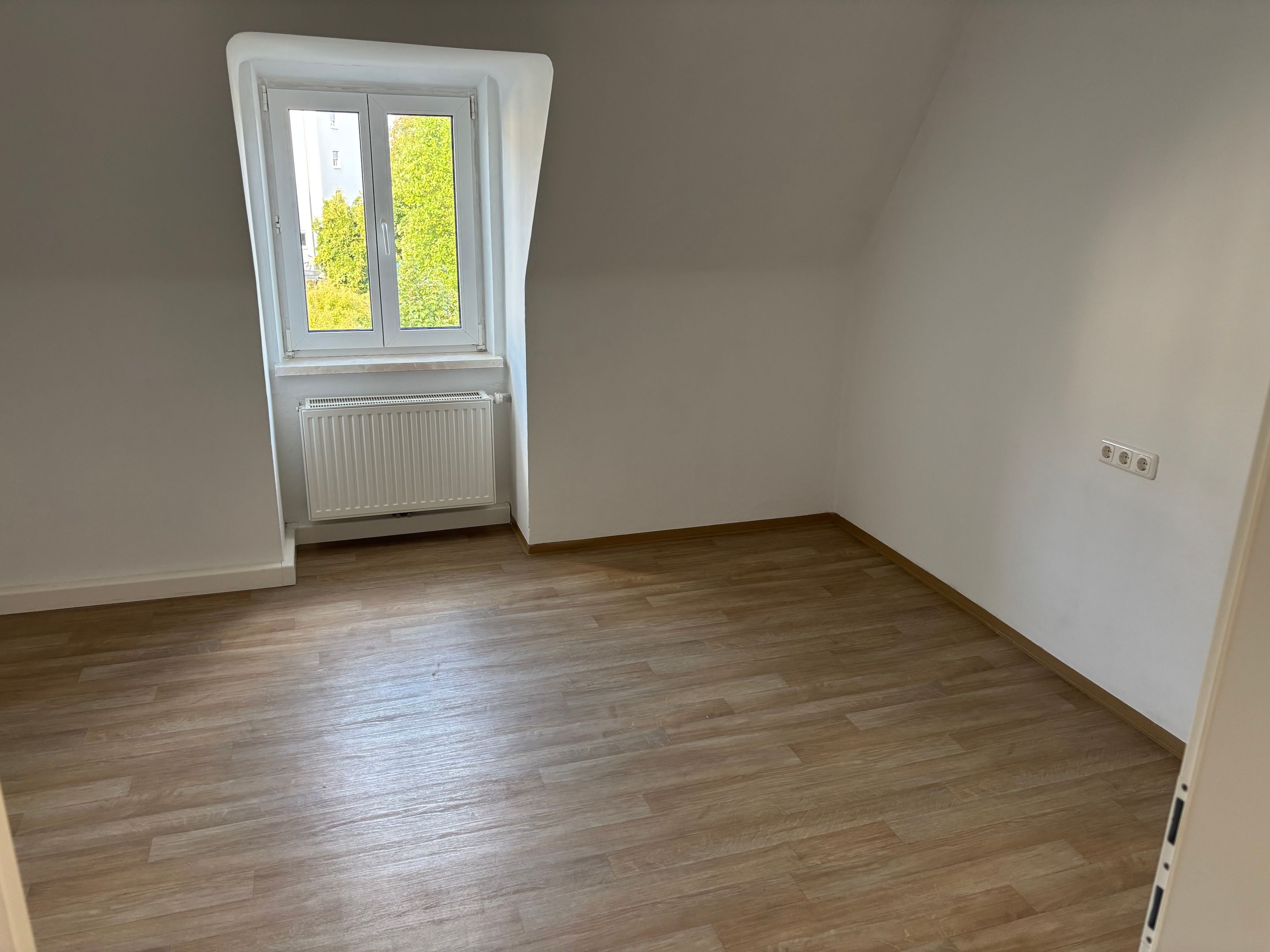 totibi_ansc_201_Dr_Bayerstraße2_6_Schlafzimmer.jpeg