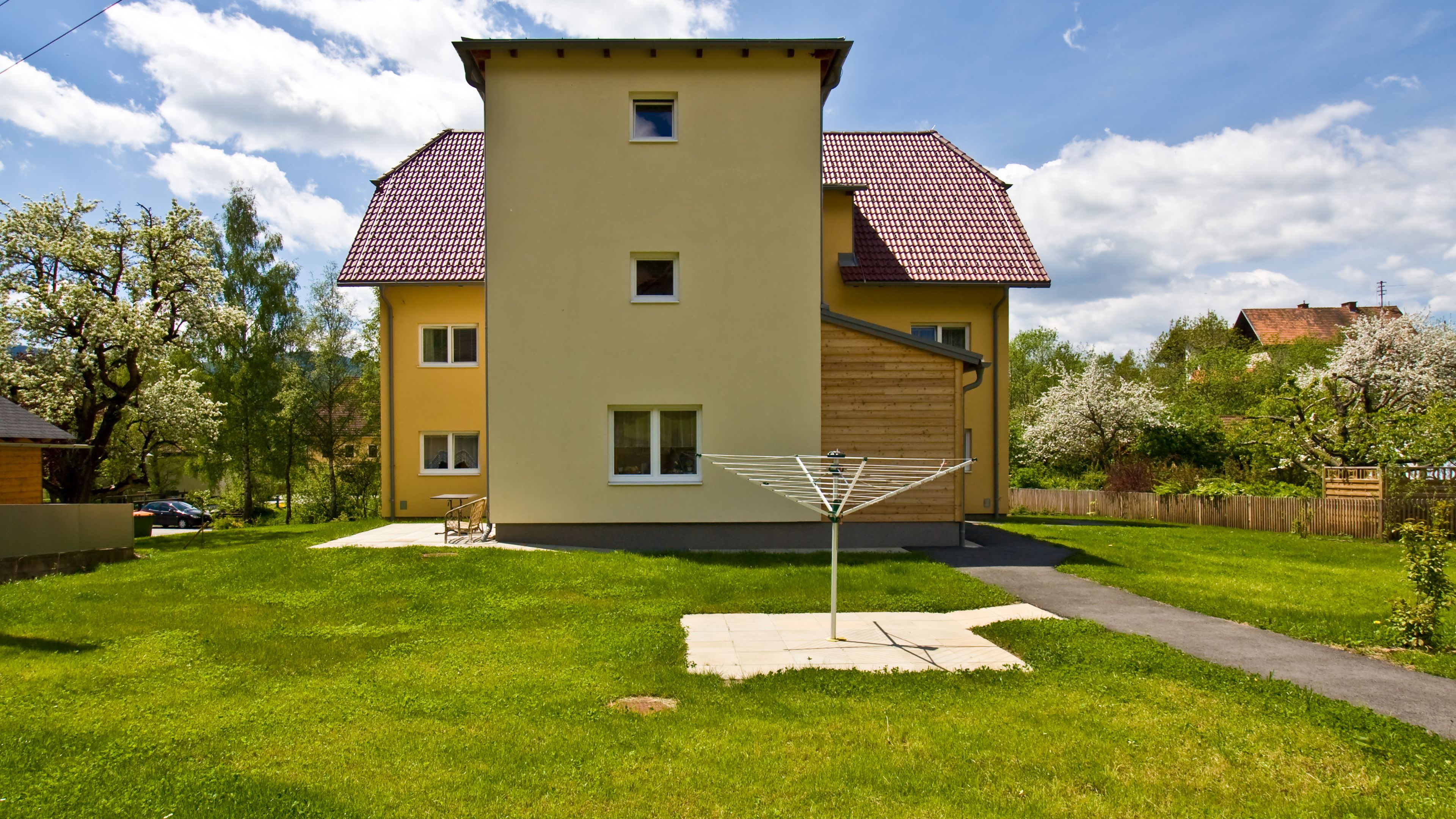 tosons_list_181401_Hausansicht.jpg