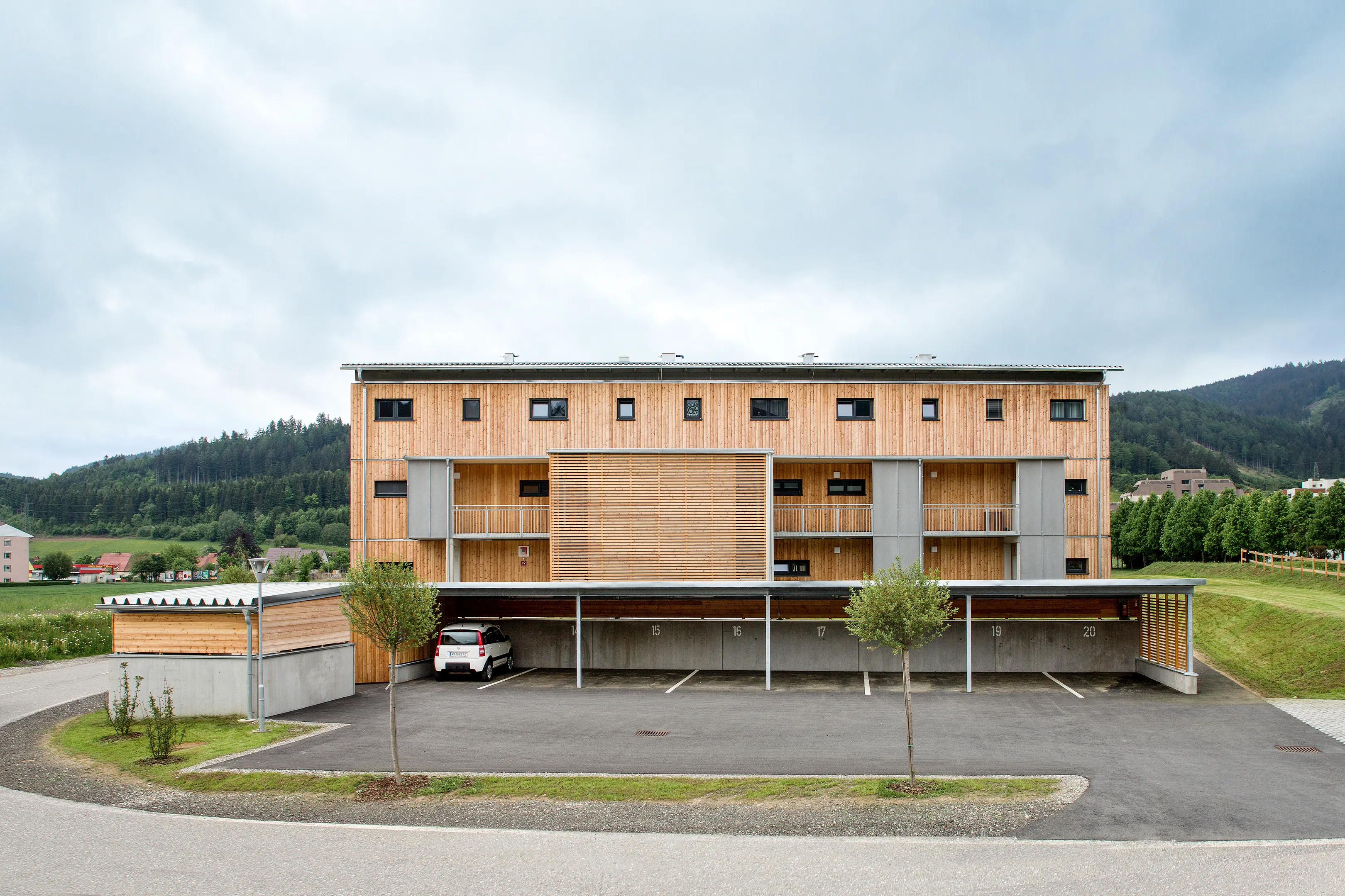 inbiau_list_196601_Hausansicht.jpg