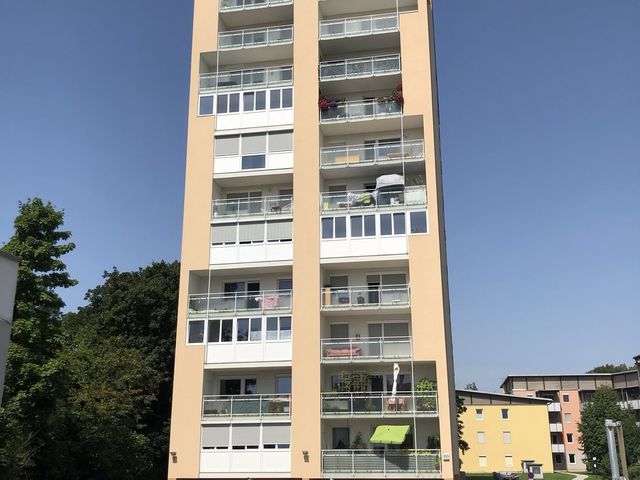 Hausbesorgerwohnung UEM